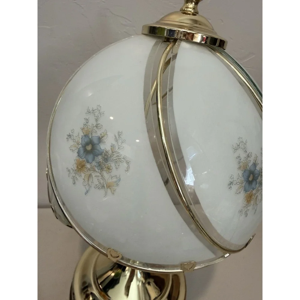 Vintage Hollywood Regency Table Lamp Segmented Curved Glass Shade 3- Way Touch‎